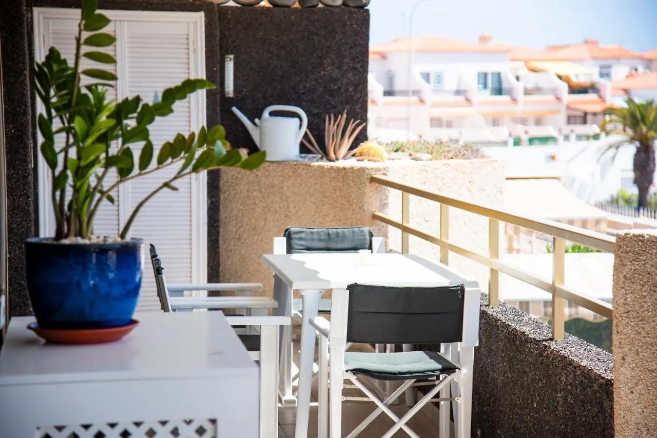 Lägenhet Spacious Apart With Large Terrace,5 Min Beach Puerto de Santiago  Spanien