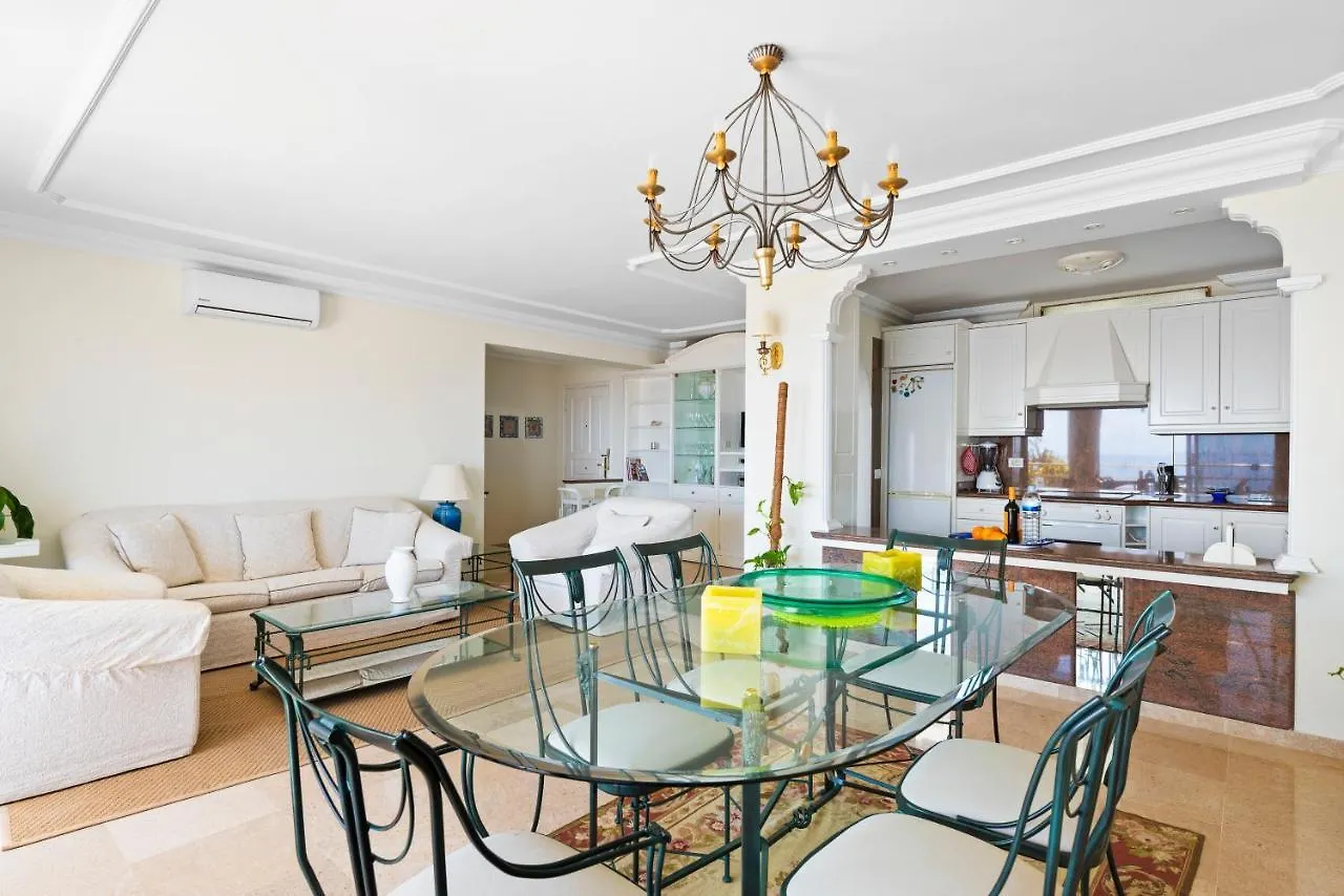 Lägenhet Spacious Apart With Large Terrace,5 Min Beach Puerto de Santiago  Spanien