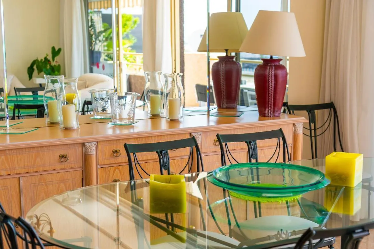 Spacious Apart With Large Terrace,5 Min Beach 圣地亚哥港 公寓